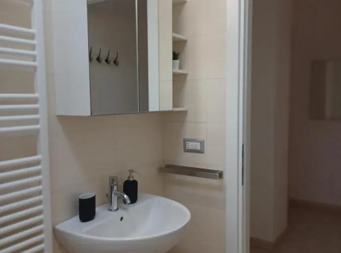 Stazione - Deep House