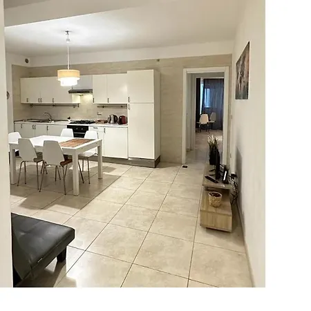 Apartamento Stazione - Deep House Bari