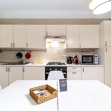 Stazione - Deep House Apartment